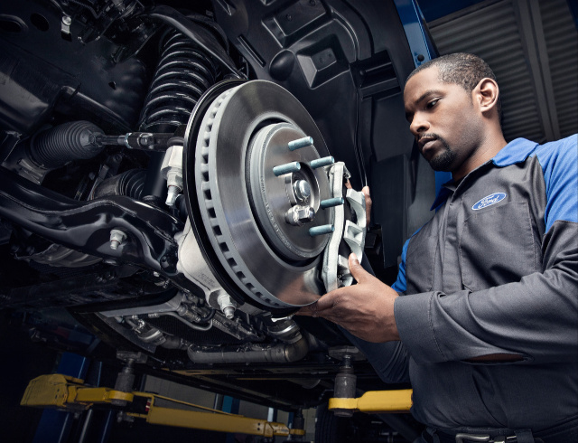 Commercial Service Department at Envision Ford of Duarte in CA