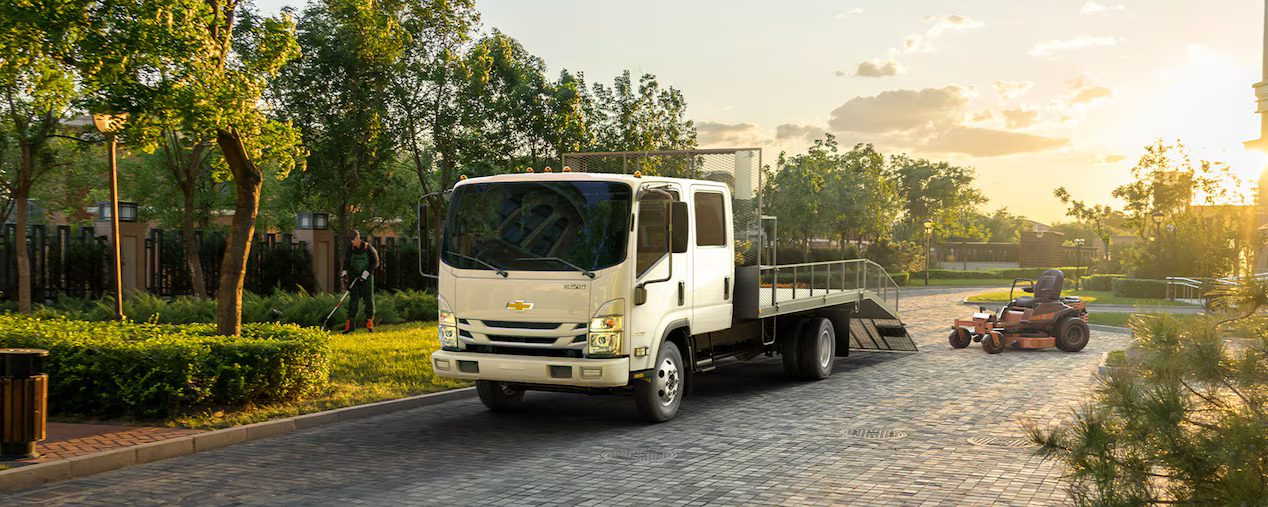 Chevrolet LCF Box Truck