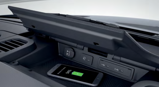 Charging Options in the Sprinter Cargo Van Infotainment System