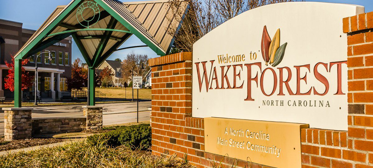 Welcome to Wake Forest, North Carolina town sign