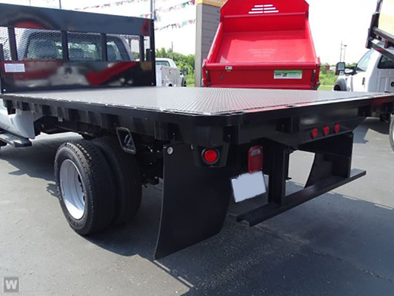 New 2025 Ford F-550 - photo 2