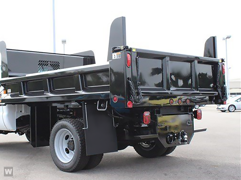 New 2026 Ford F-550 - photo 2