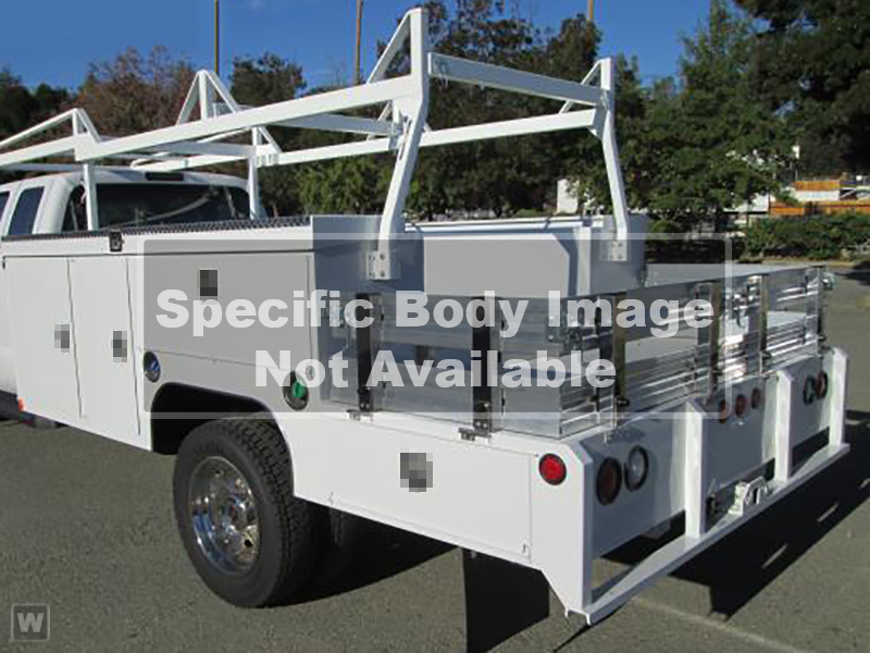 New 2025 Ford F-550 - photo 2