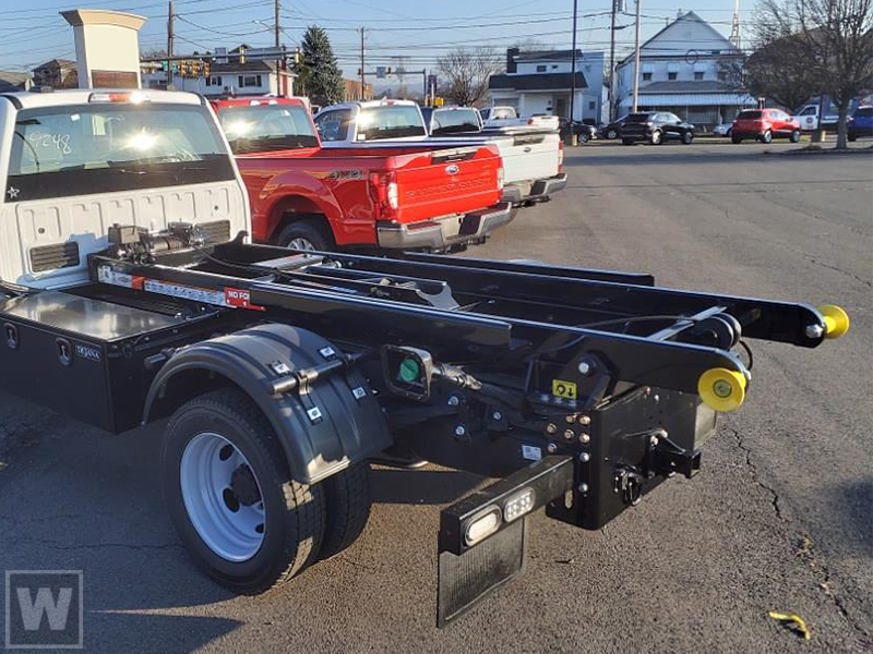 New 2026 Ford F-600 - photo 2