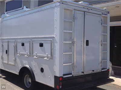 New 2026 GMC Savana 3500 - photo 2