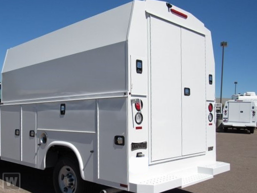 New 2026 Chevrolet Express 3500 - photo 2