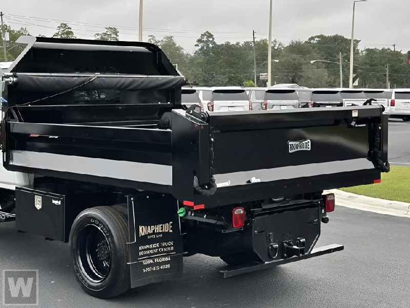 New 2026 Chevrolet Silverado 3500 - photo 2
