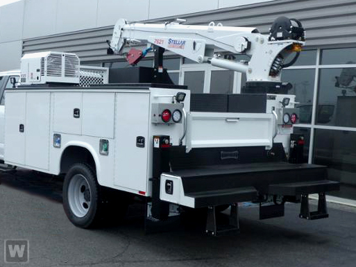 New 2025 Ford F-600 - photo 2