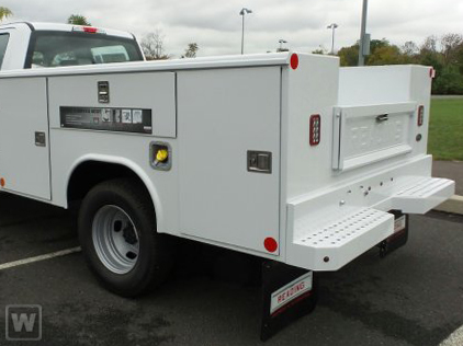 New 2024 Ford F-450 - photo 2