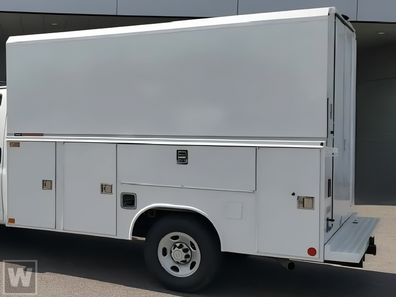 New 2025 Chevrolet Express 3500 - photo 2