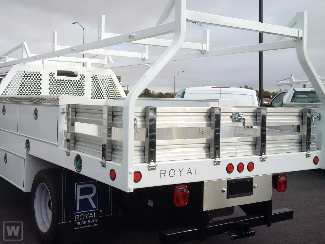 New 2026 Ford F-450 - photo 2