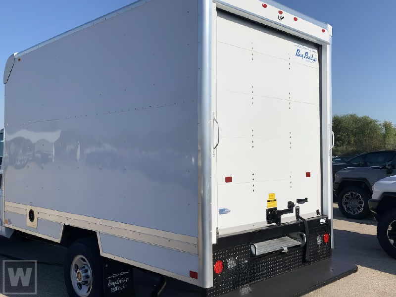 New 2025 GMC Savana 3500 - photo 2