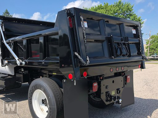 New 2027 Ford F-750 - photo 2