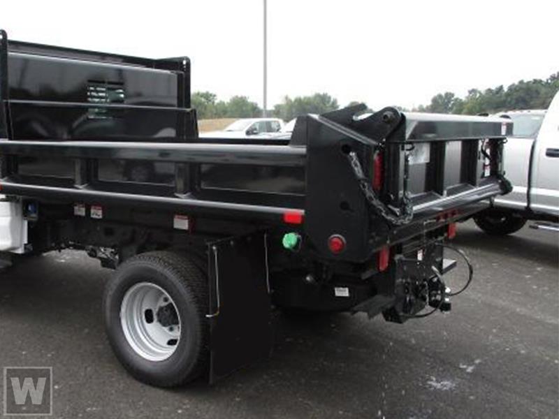 New 2026 Ford F-350 - photo 2