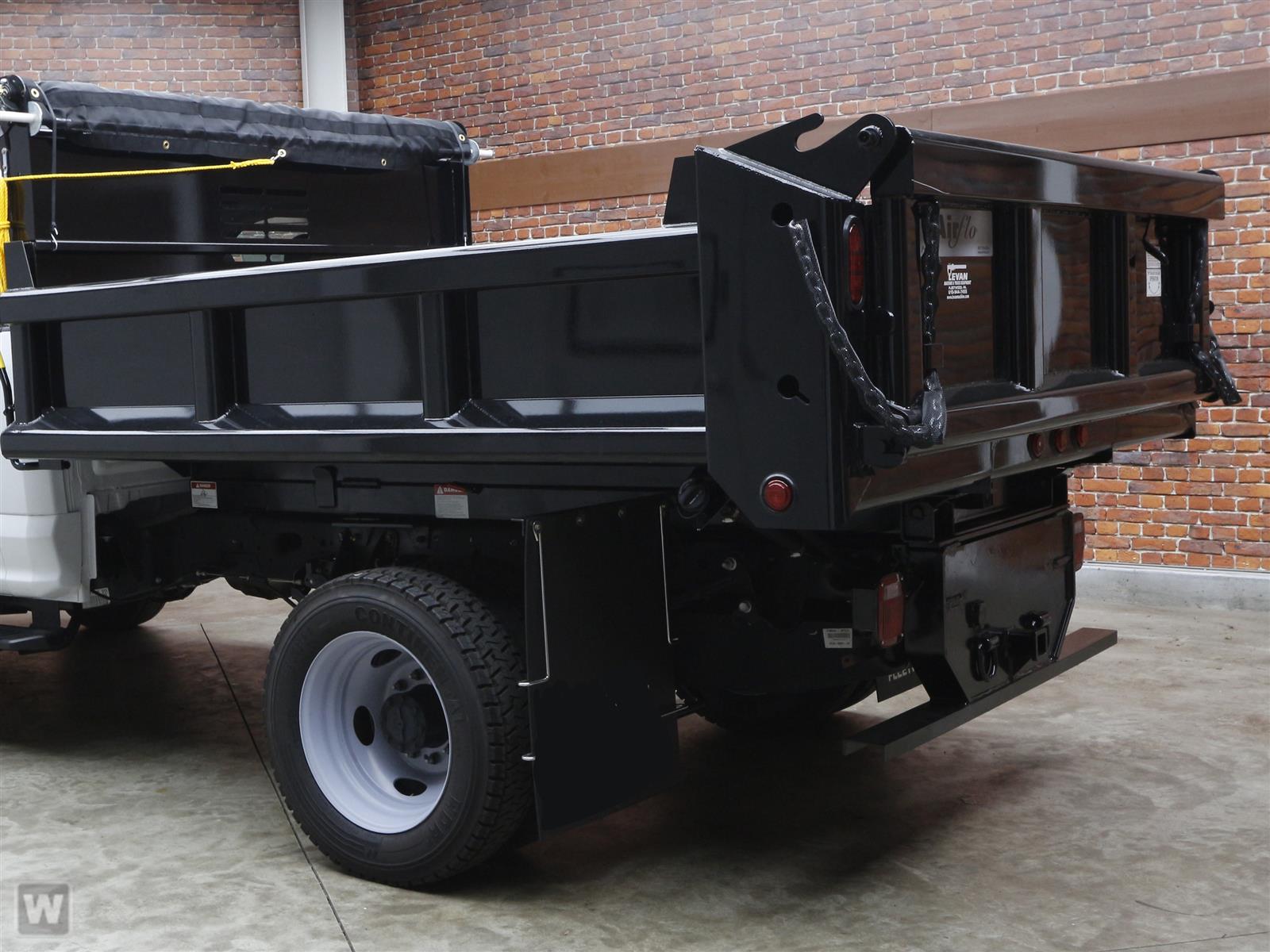 New 2026 Ford F-350 - photo 2