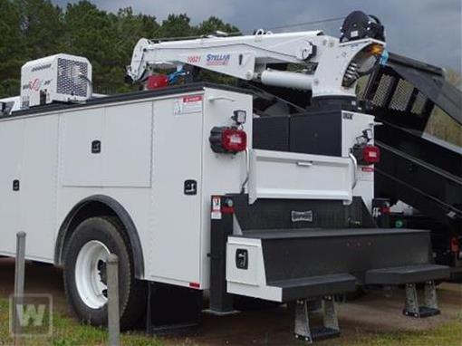New 2026 Ford F-750 - photo 2