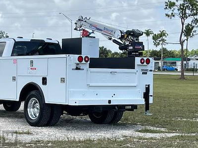 New 2025 GMC Sierra 3500 Crew Cab 4WD 9' Reading Mechanics Body for sale #SF159345 - photo 1
