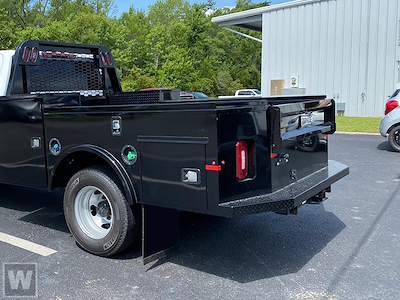 2024 Chevrolet Silverado 3500 Crew Cab 4x4, Knapheide PGTD Gooseneck Flatbed Truck for sale #241442 - photo 1