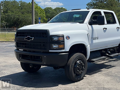 2023 Chevrolet Silverado 4500 Crew Cab DRW 4WD, Flatbed Truck for sale #DQ54744 - photo 1