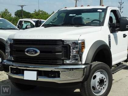 New 2019 Ford F-450 - photo 1
